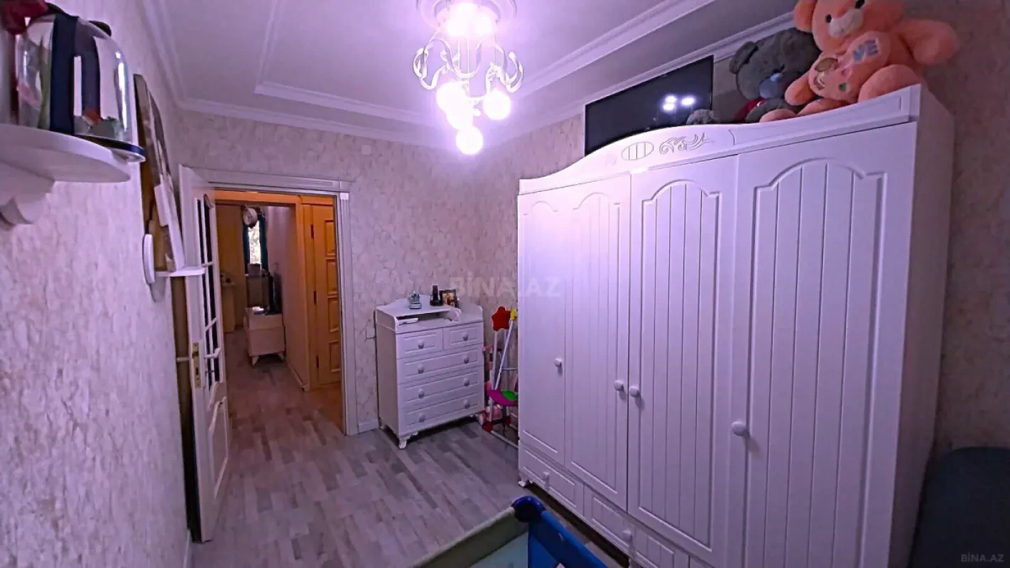 Satılır 3 otaqlı mənzil 86 m²