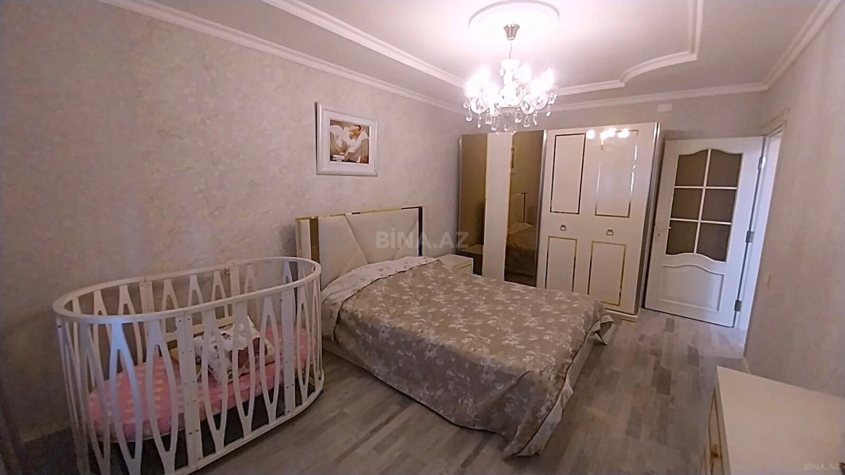 Satılır 3 otaqlı mənzil 86 m²