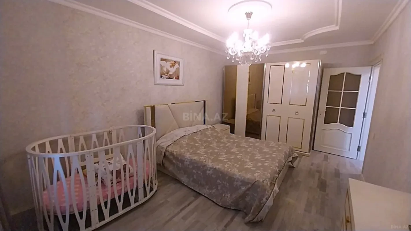 Satılır 3 otaqlı mənzil 86 m²
