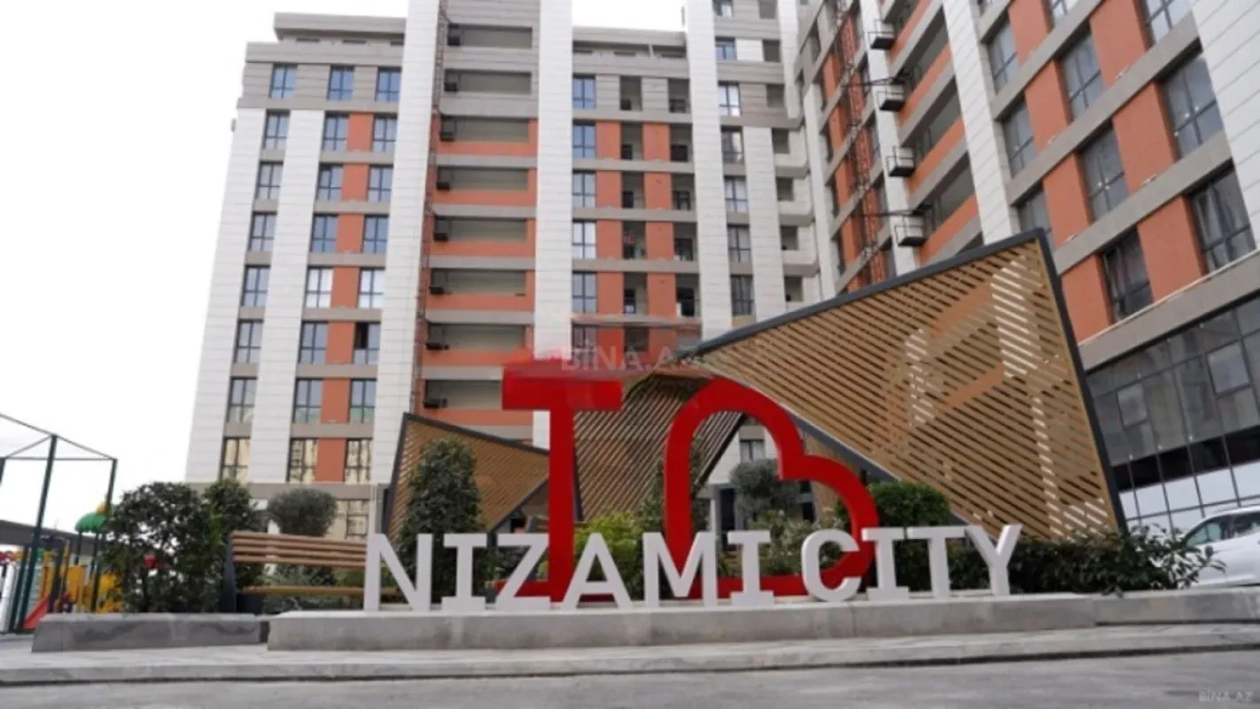 Satılır 2 otaqlı mənzil 47 m²