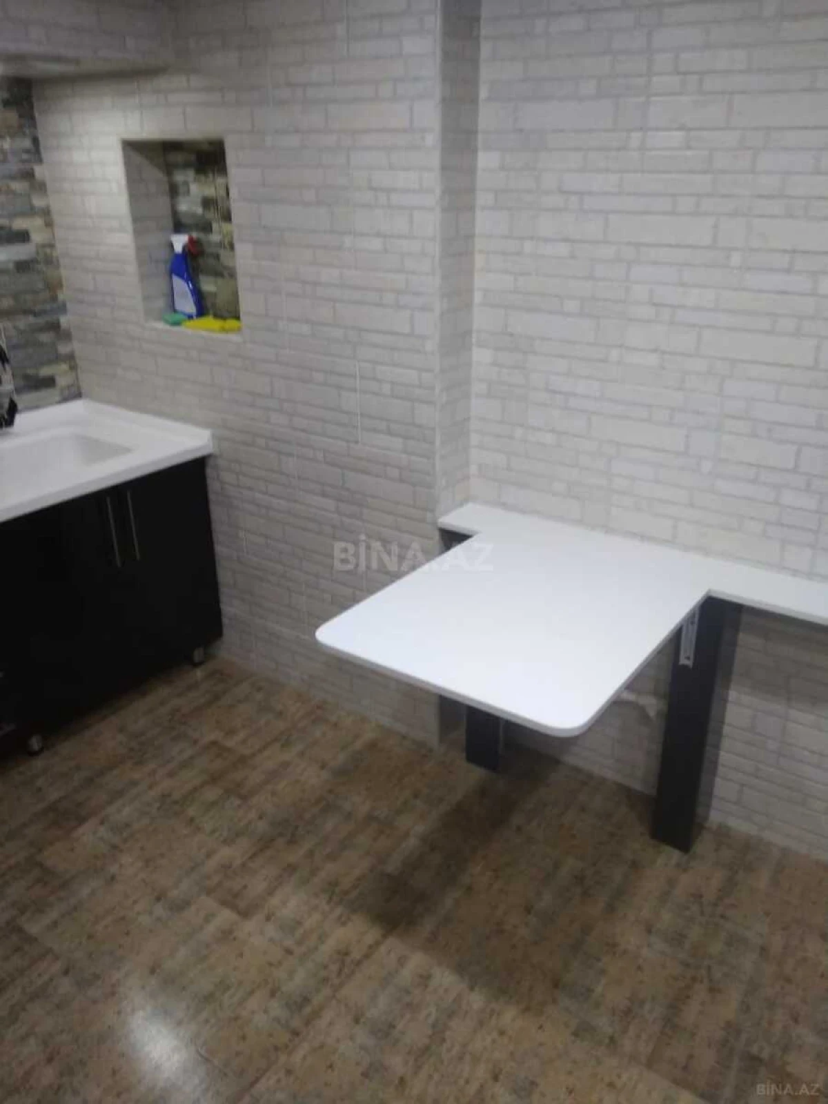 Kirayə verilir 3 otaqlı ofis 66 m²