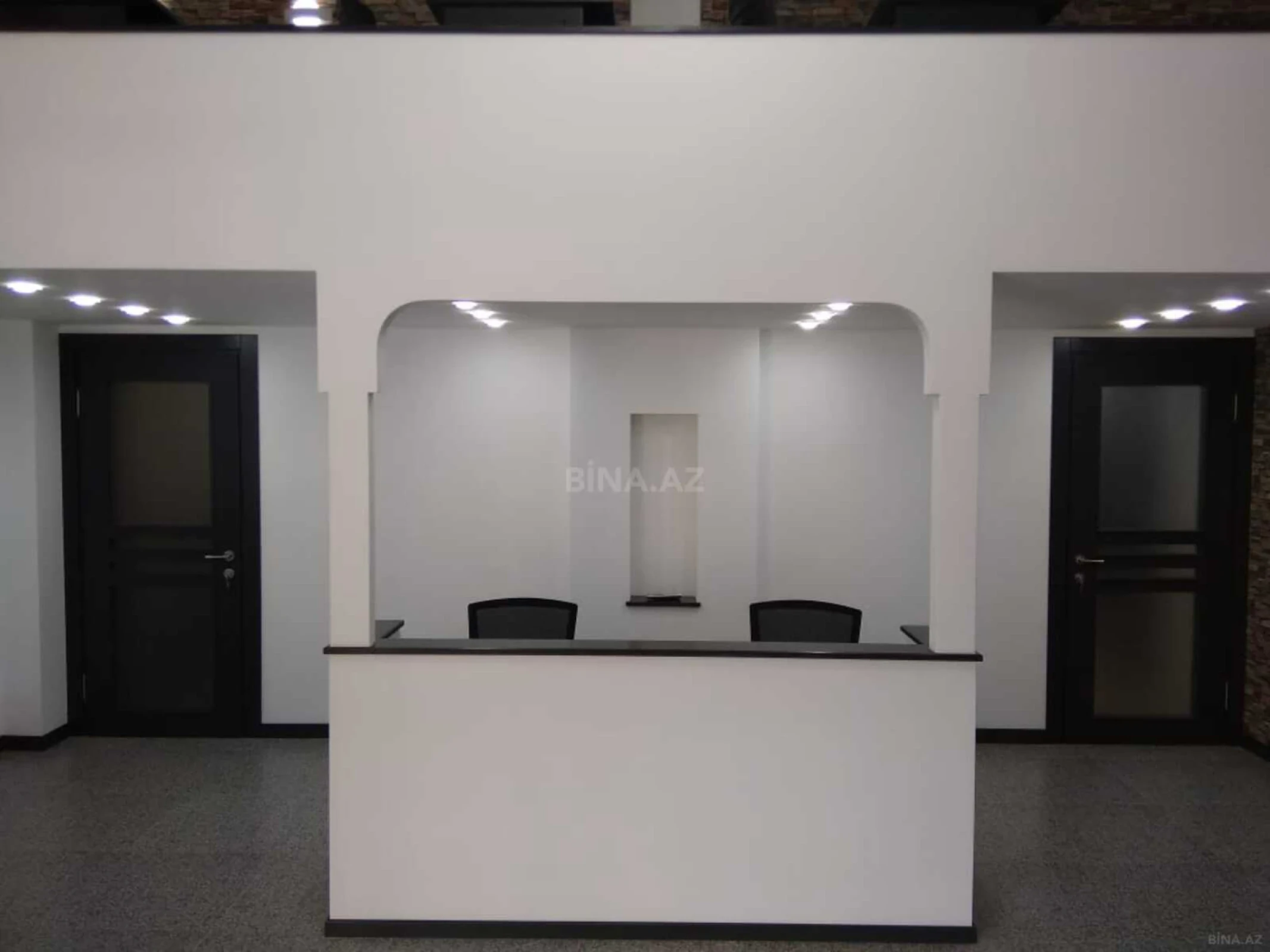 Kirayə verilir 3 otaqlı ofis 66 m²