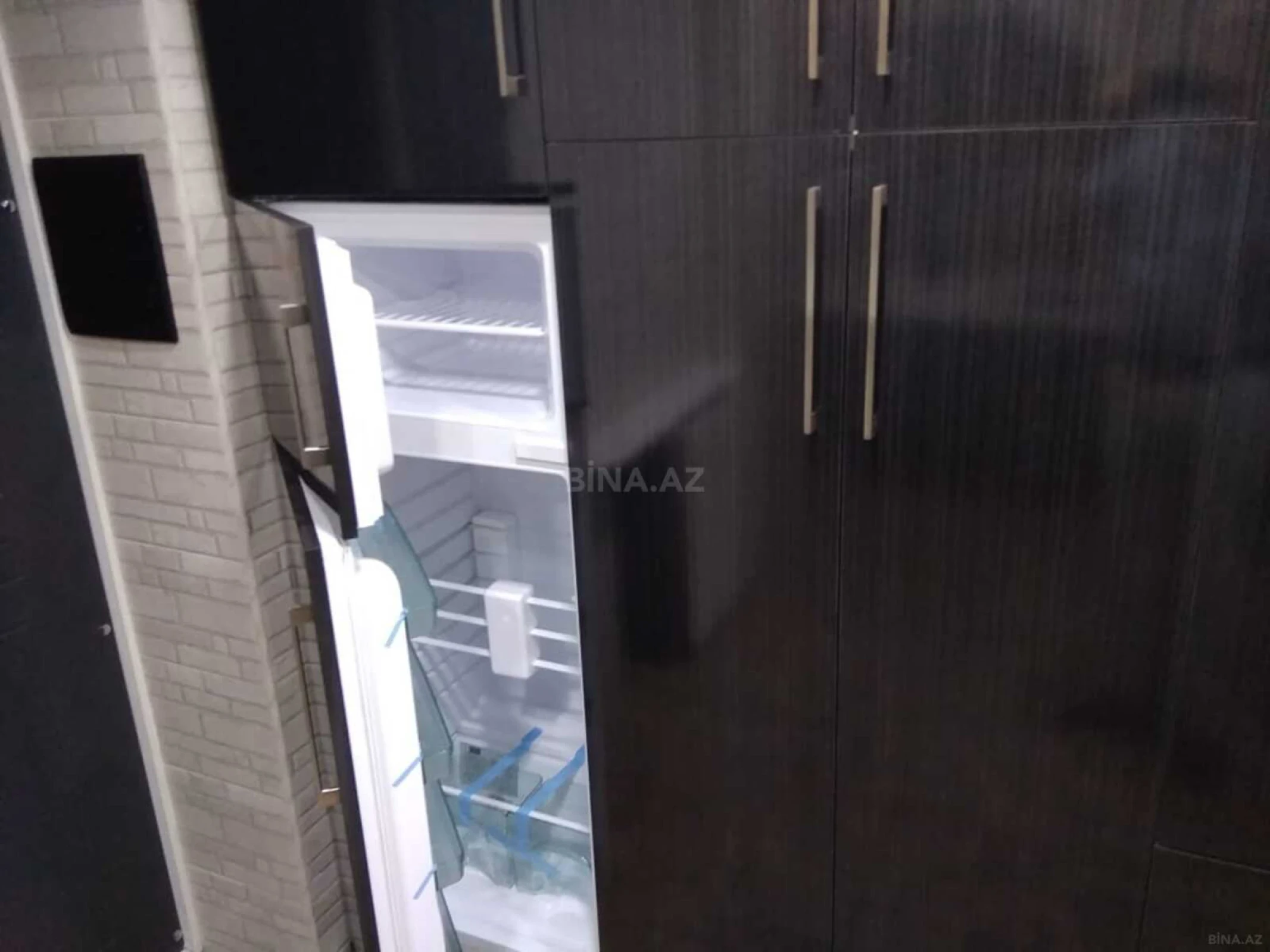 Kirayə verilir 3 otaqlı ofis 66 m²