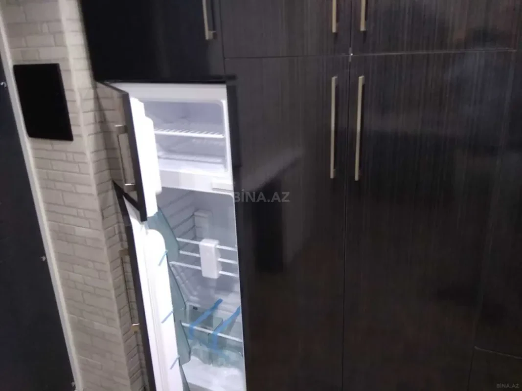 Kirayə verilir 3 otaqlı ofis 66 m²