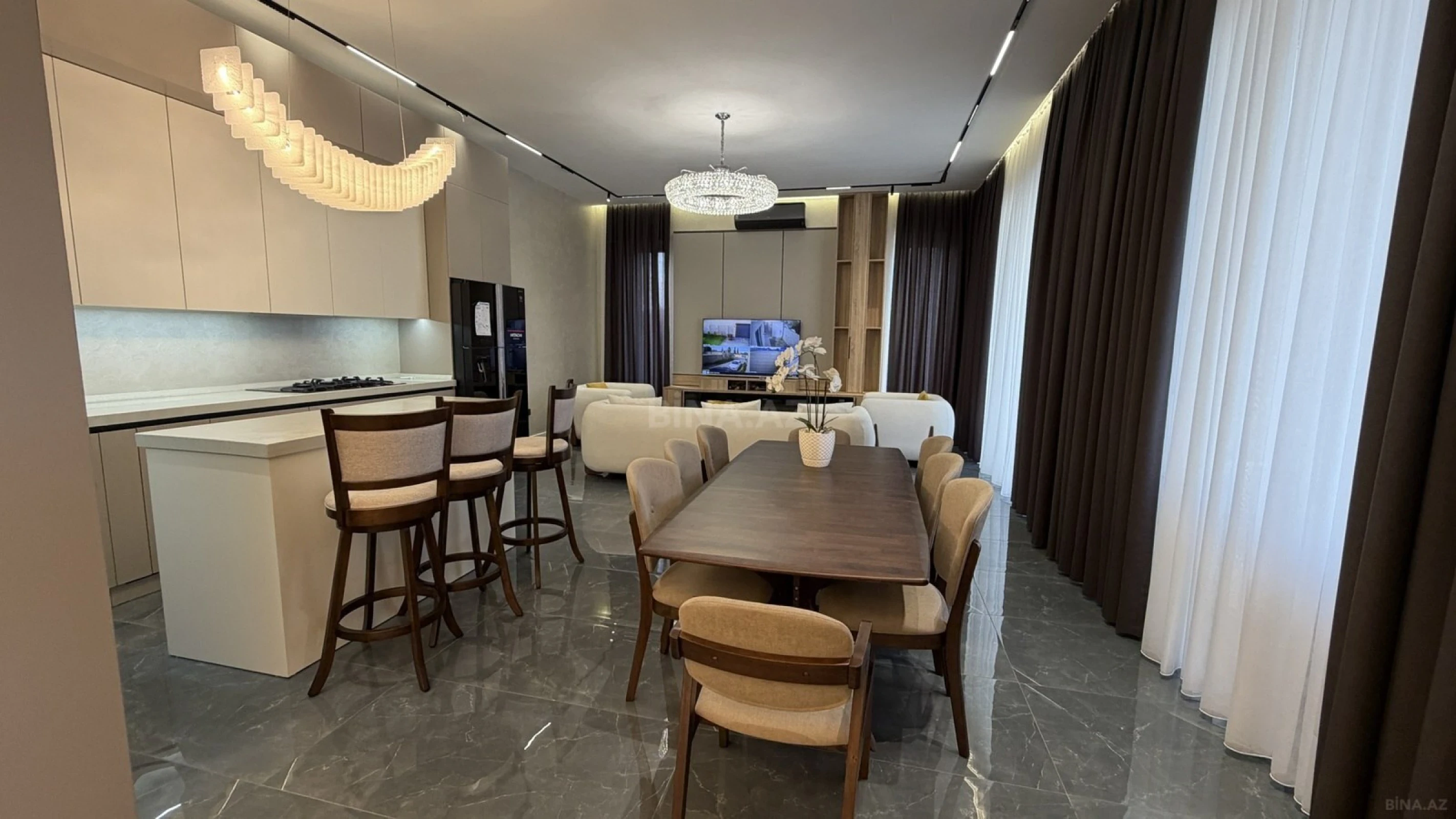 Satılır 1 otaqlı həyət evi 170 m²