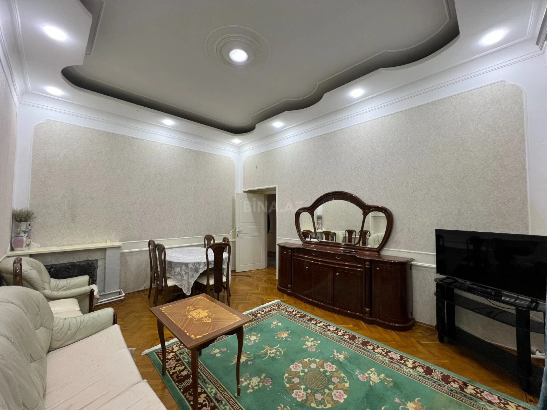 Kirayə verilir 3 otaqlı mənzil 100 m²