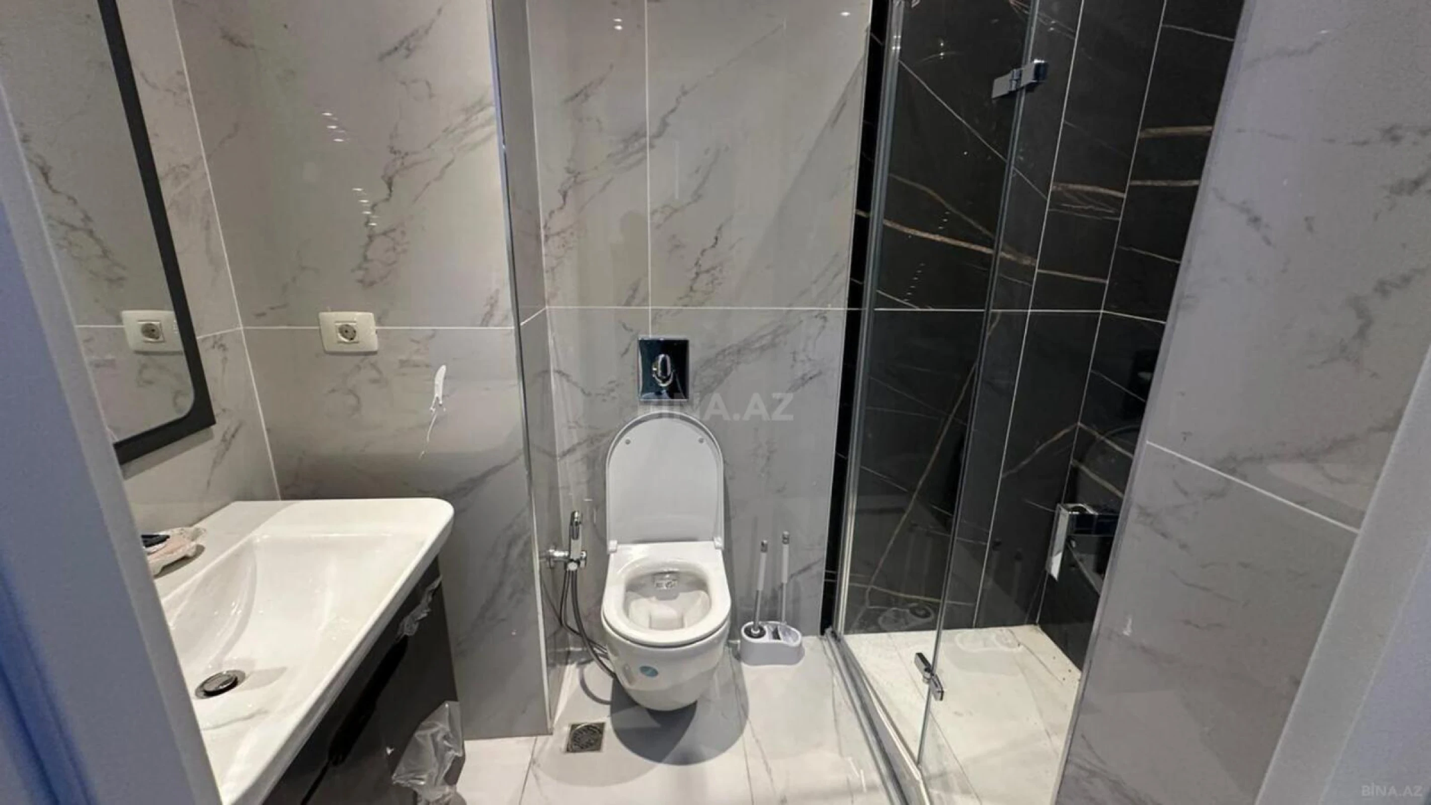 Kirayə verilir 2 otaqlı mənzil 60 m²