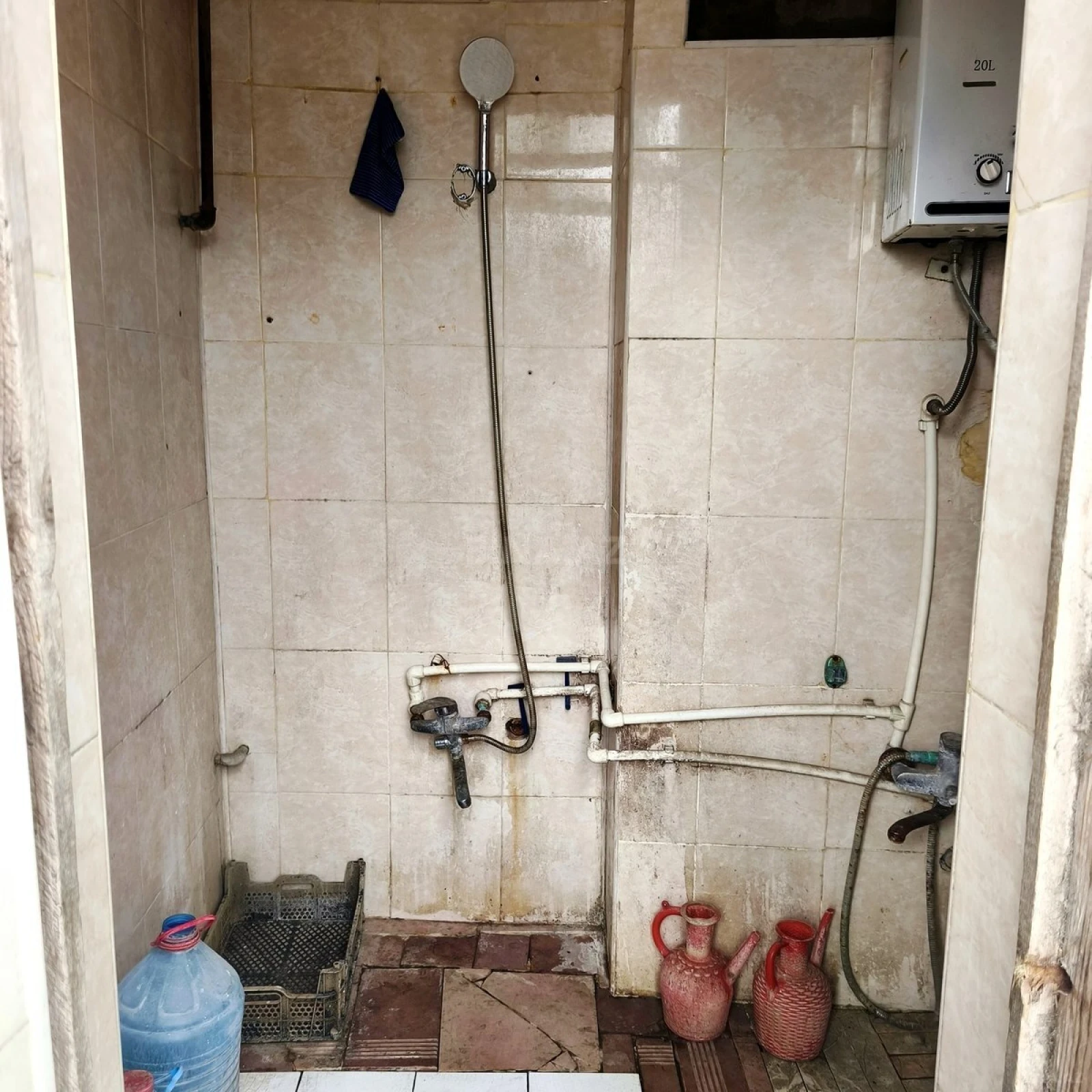 Kirayə verilir 2 otaqlı həyət evi 75 m²