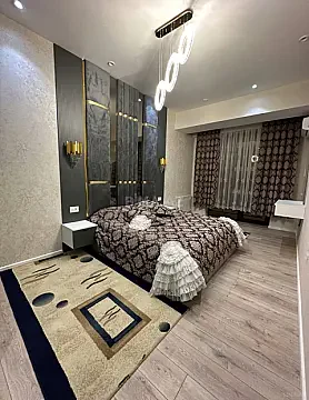 Kirayə verilir 2 otaqlı mənzil 65 m²