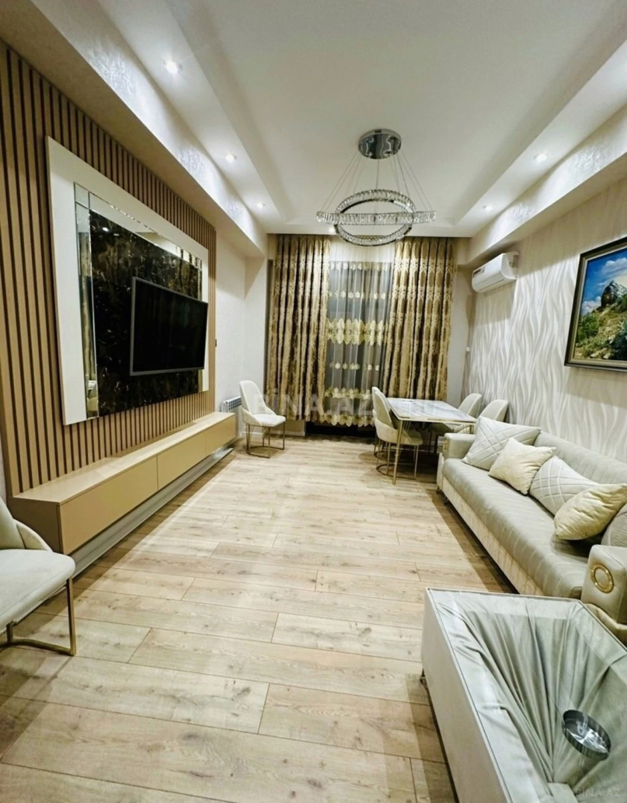 Kirayə verilir 2 otaqlı mənzil 65 m²