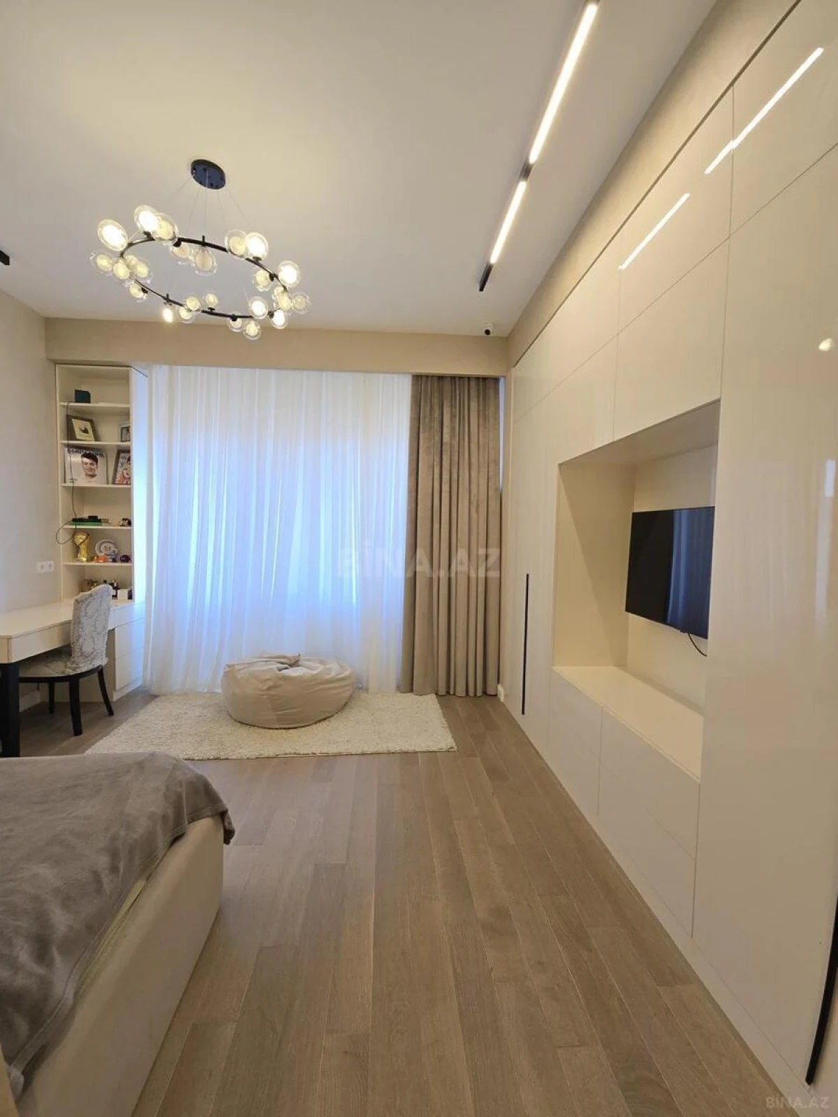 Satılır 3 otaqlı mənzil 90 m²