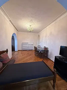 Satılır 1 otaqlı mənzil 45 m²