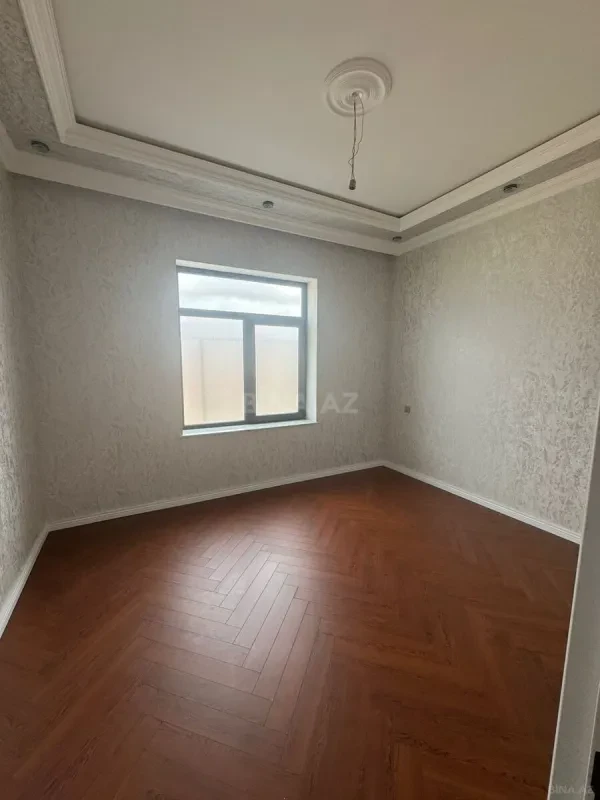 Satılır 5 otaqlı həyət evi 336 m²