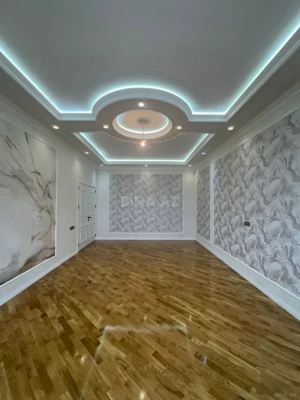 Satılır 5 otaqlı həyət evi 336 m²
