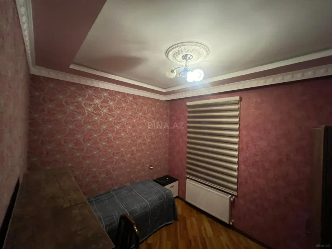Satılır 6 otaqlı həyət evi 330 m²