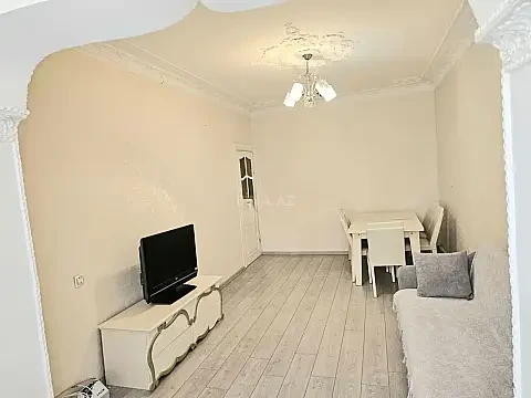 Kirayə verilir 3 otaqlı mənzil 80 m²