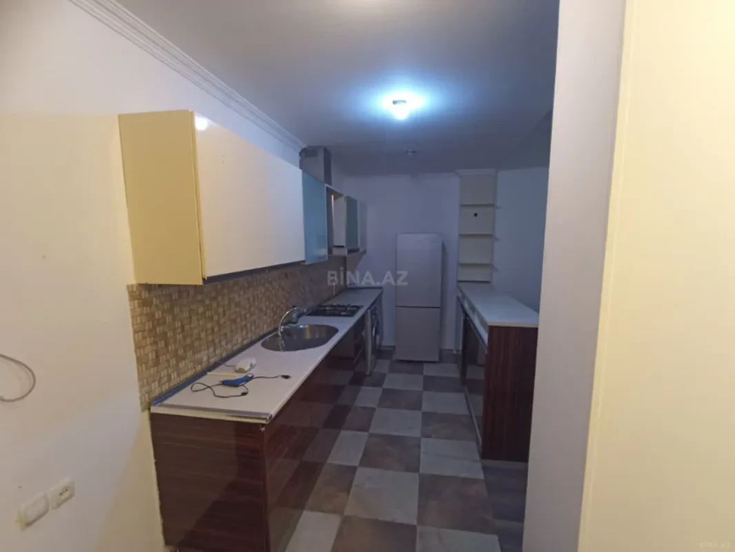 Kirayə verilir 2 otaqlı mənzil 65 m²