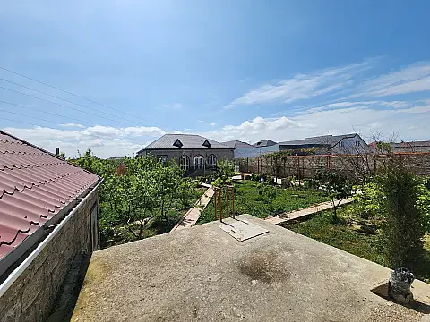 Satılır 5 otaqlı həyət evi 195 m² — Bakı, Mərdəkan 5 otaq 195.00 m²
