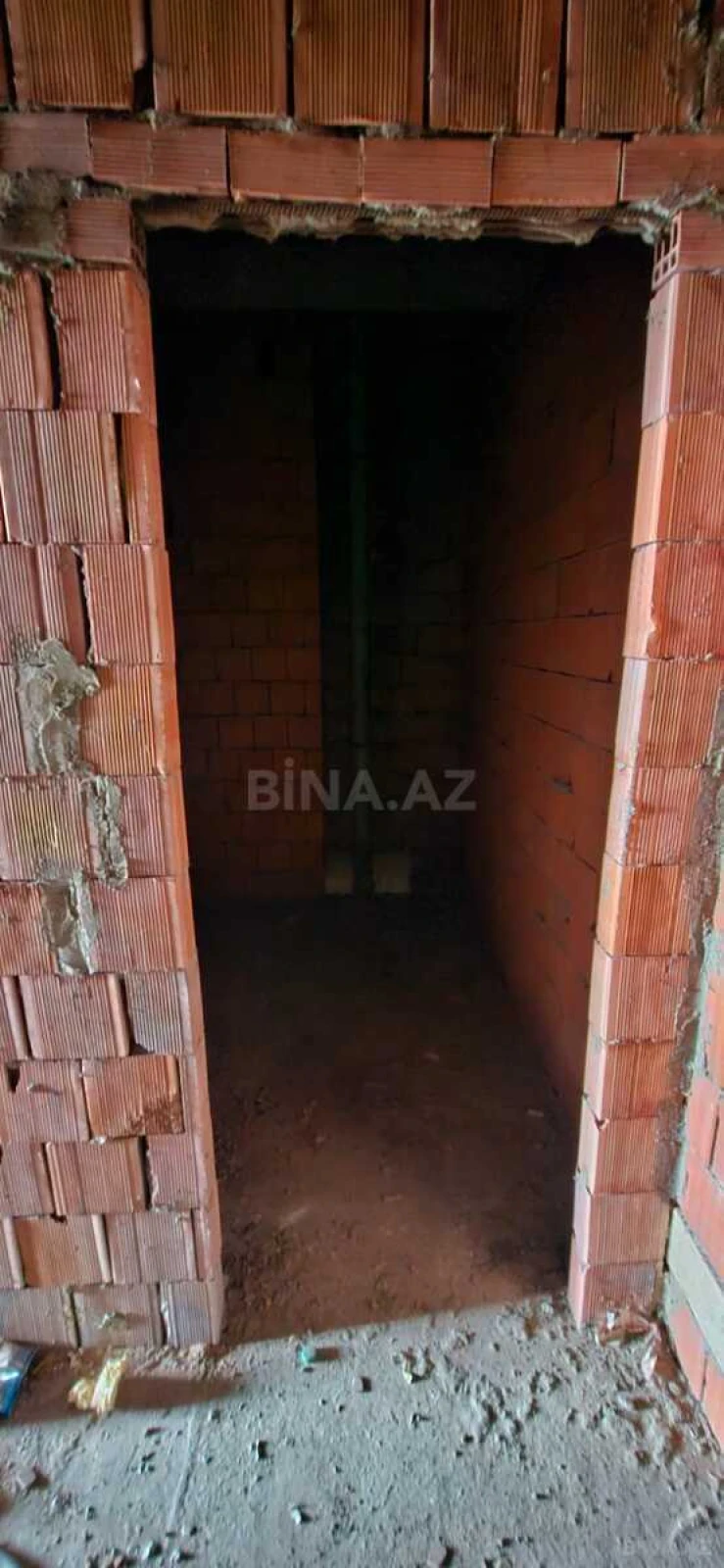 Satılır 3 otaqlı mənzil 102 m²