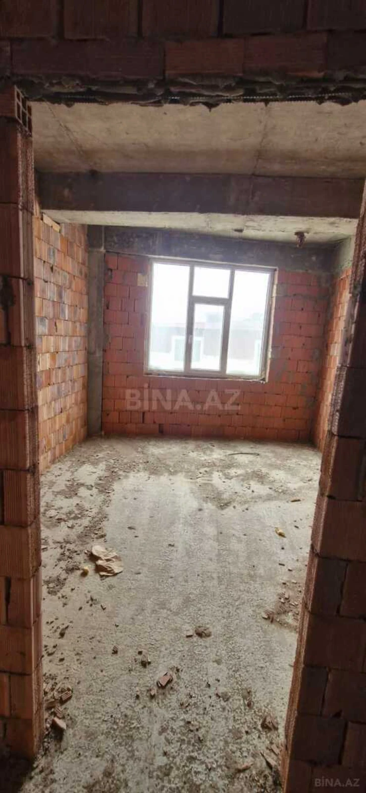 Satılır 3 otaqlı mənzil 102 m²