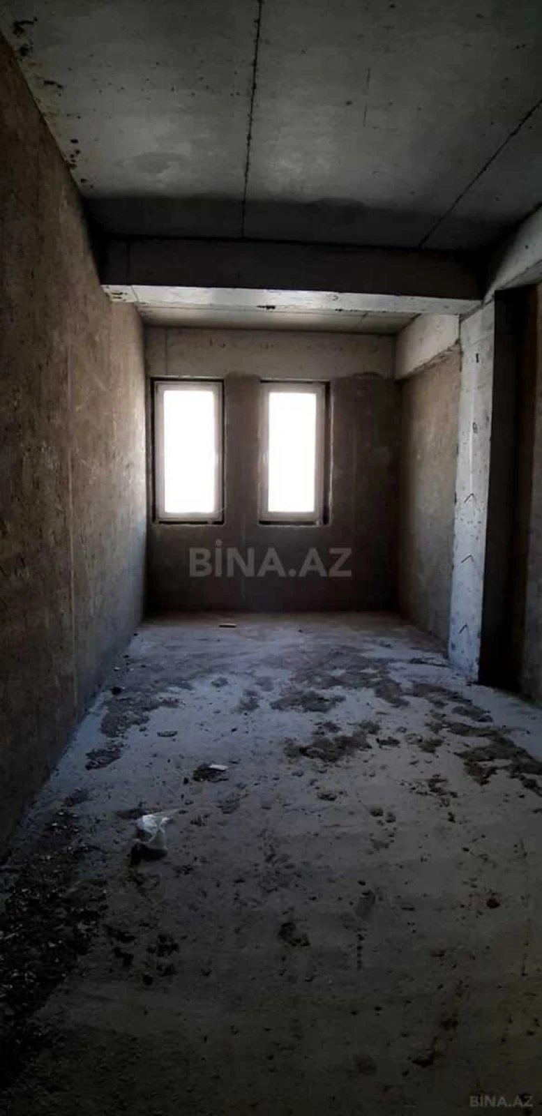 Satılır 3 otaqlı mənzil 145 m²