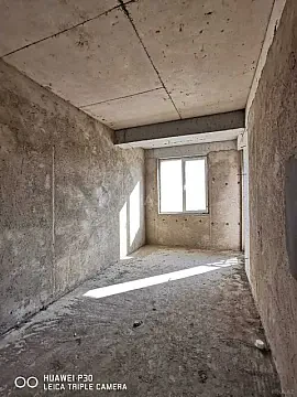 Satılır 3 otaqlı mənzil 145 m²