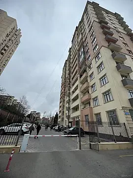 Satılır 2 otaqlı mənzil 95 m²