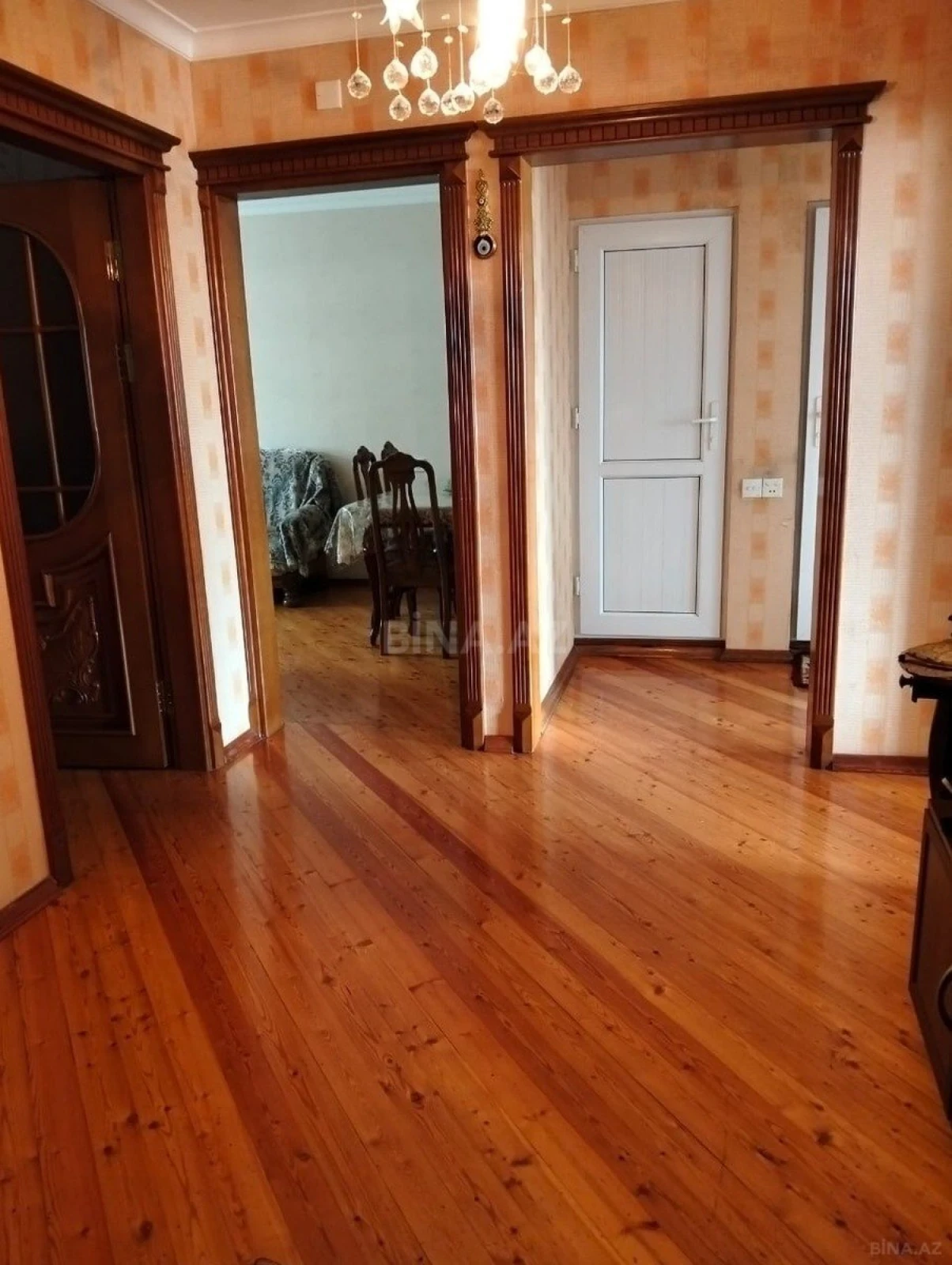 Satılır 3 otaqlı mənzil 82 m²