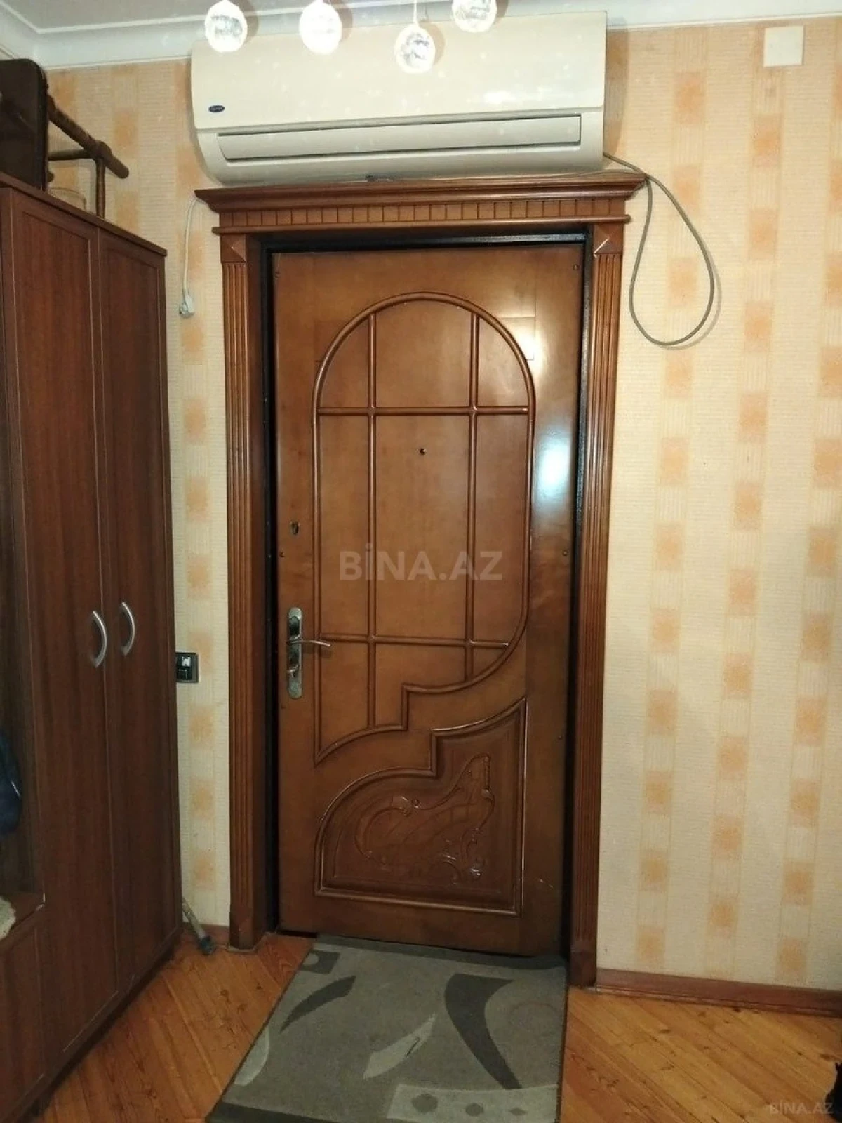 Satılır 3 otaqlı mənzil 82 m²