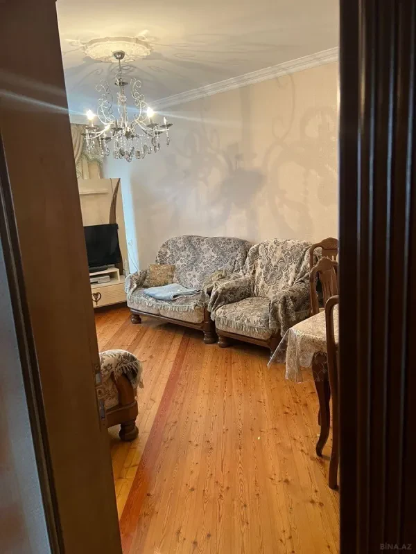 Satılır 3 otaqlı mənzil 82 m²