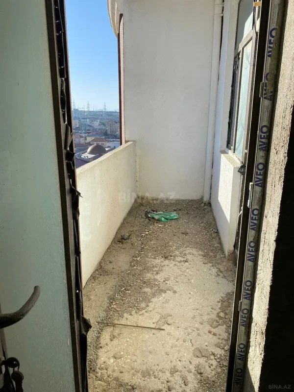 Satılır 4 otaqlı mənzil 199 m²