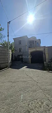 Satılır 7 otaqlı həyət evi 270 m²