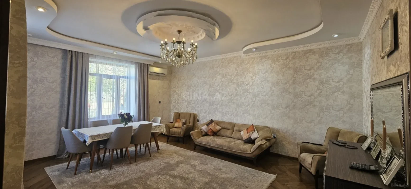 Satılır 7 otaqlı həyət evi 270 m²