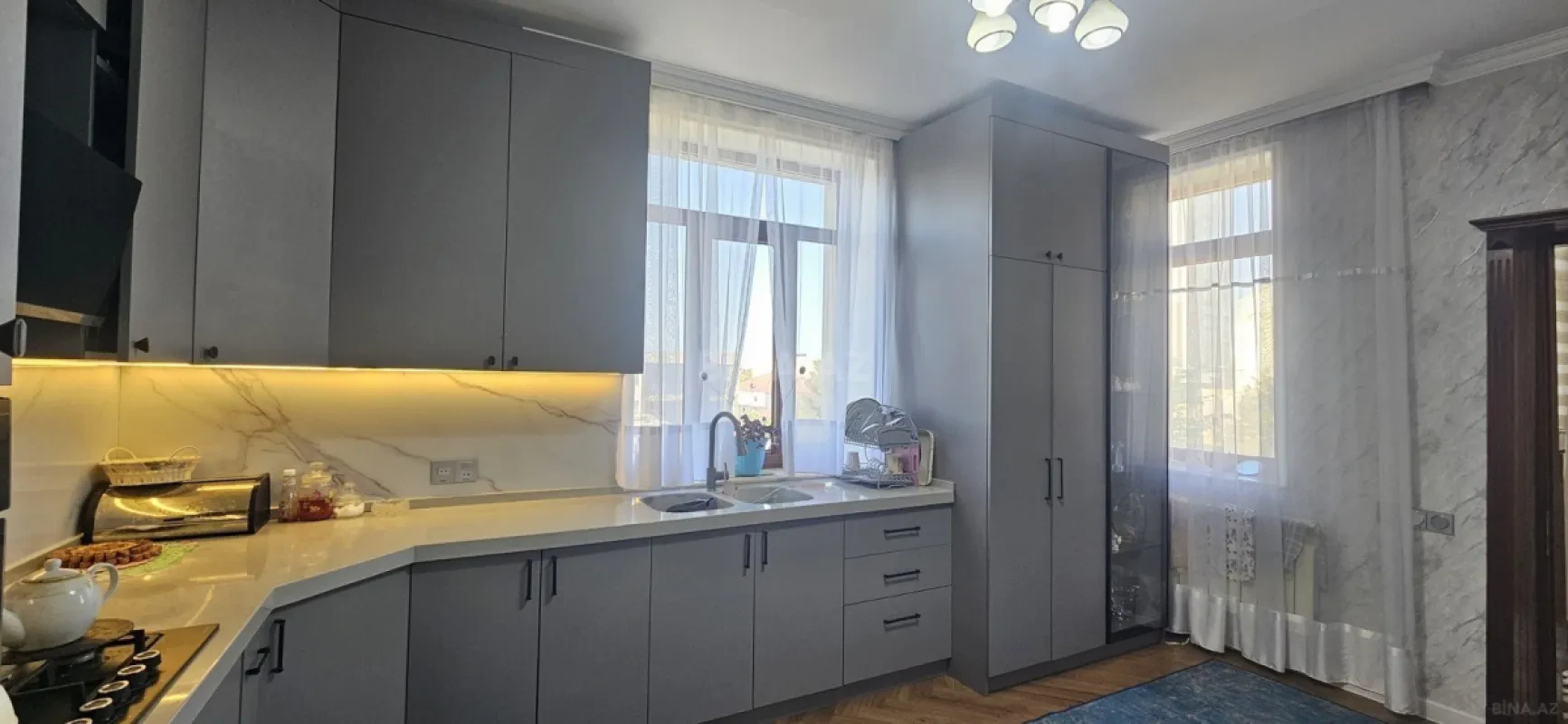 Satılır 7 otaqlı həyət evi 270 m²