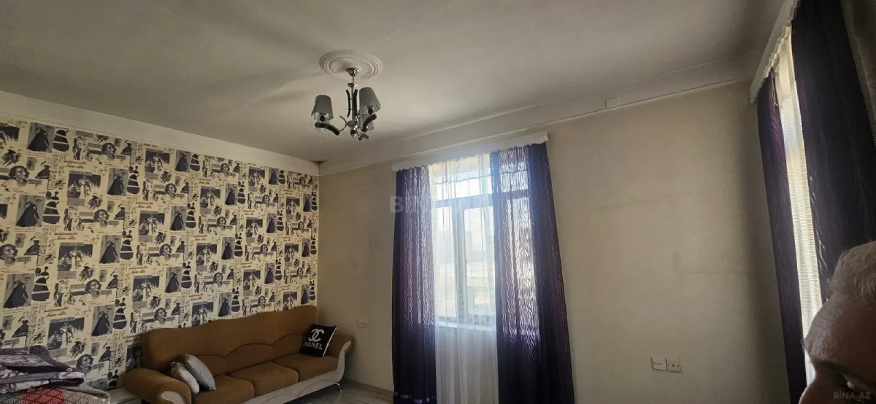 Satılır 7 otaqlı həyət evi 270 m²