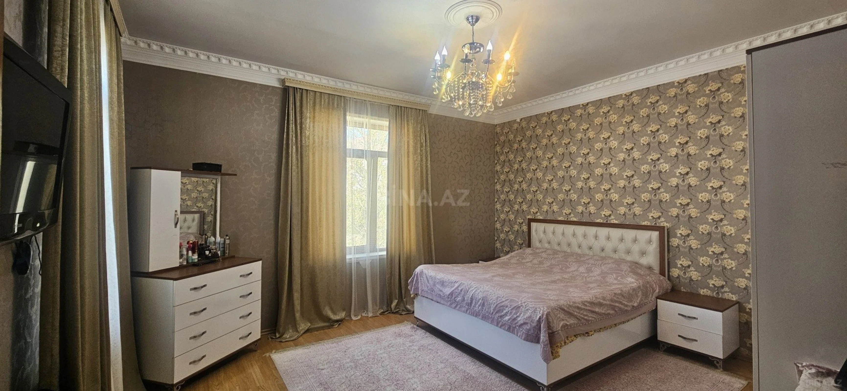 Satılır 7 otaqlı həyət evi 270 m²
