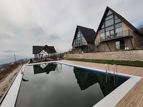 Kirayə verilir 4 otaqlı həyət evi 120 m² — Şamaxı 4 otaq 120.00 m²