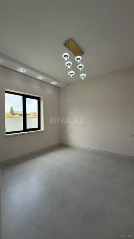 Satılır 4 otaqlı həyət evi 148 m²