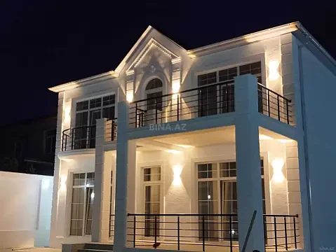 Satılır 5 otaqlı həyət evi 200 m²