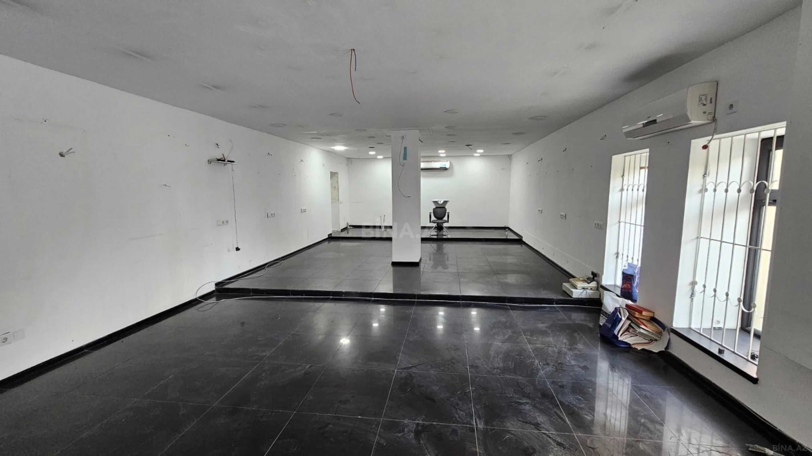 Kirayə verilir 4 otaqlı ofis 140 m²