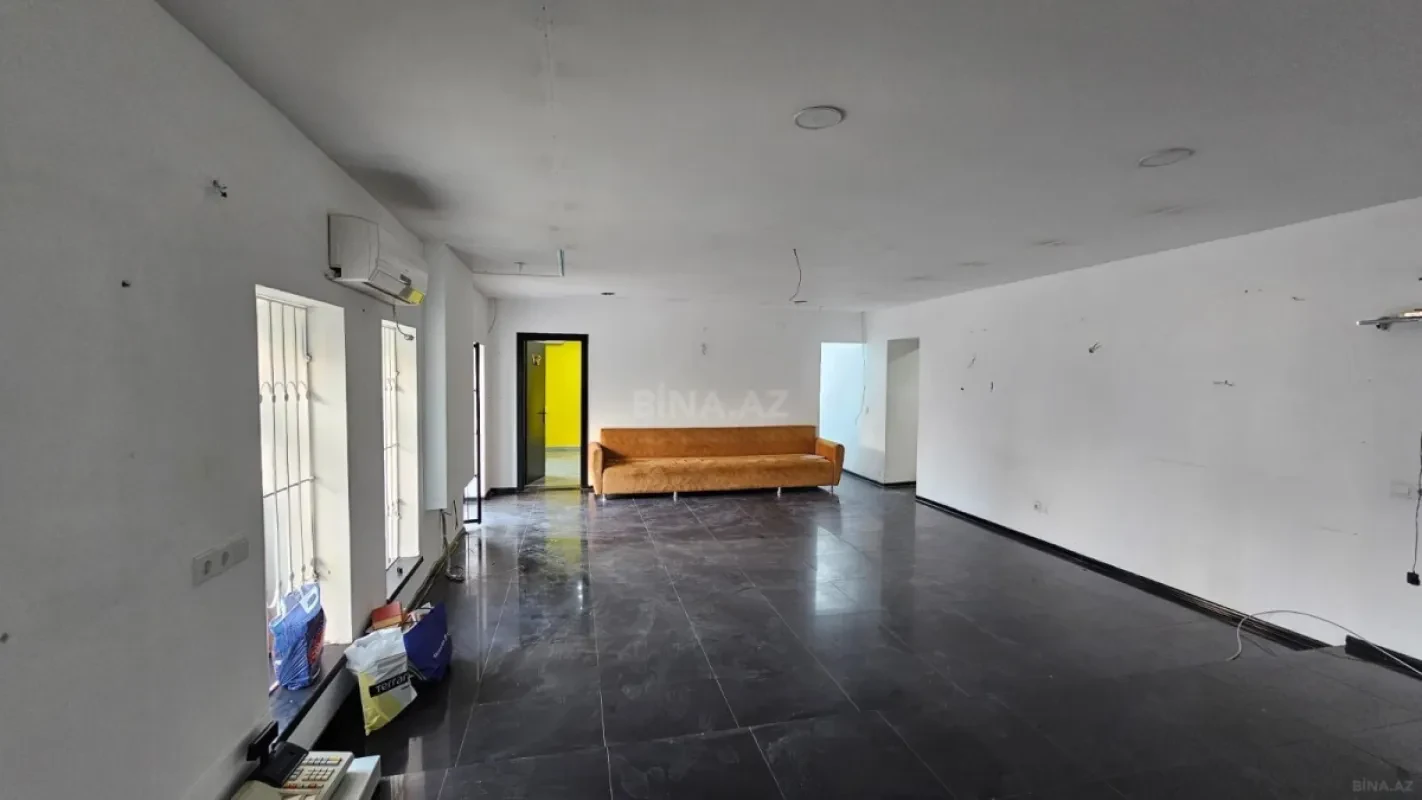 Kirayə verilir 4 otaqlı ofis 140 m²