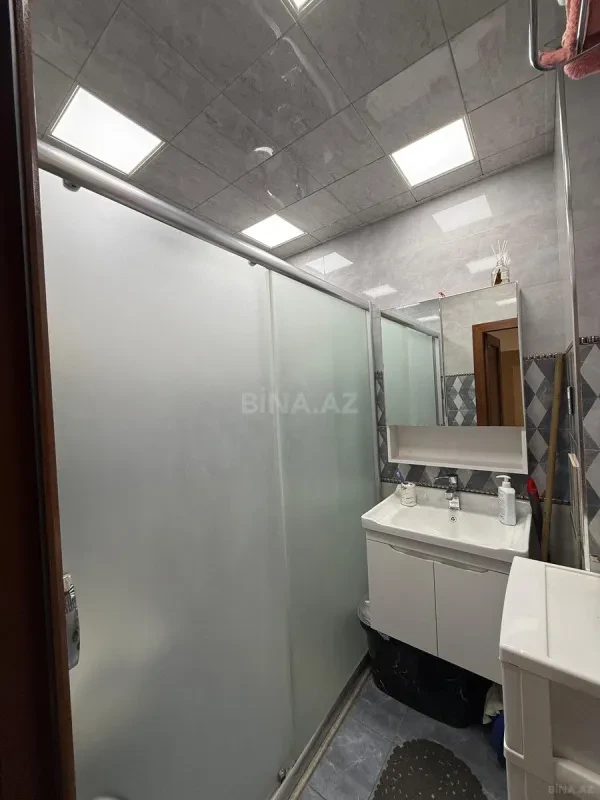 Satılır 4 otaqlı mənzil 100 m²