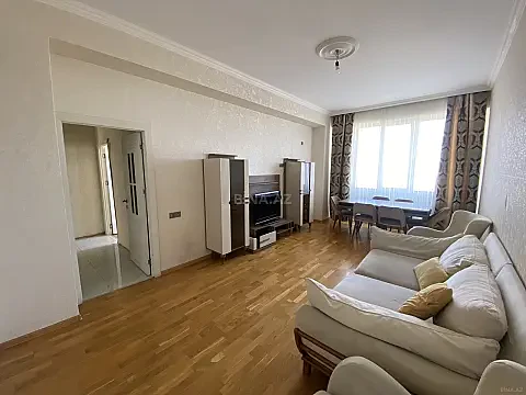 Kirayə verilir 3 otaqlı mənzil 100 m²