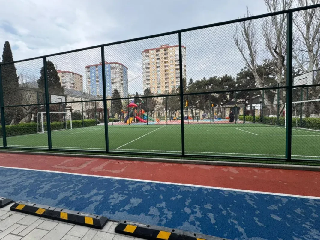 Satılır 2 otaqlı mənzil 90 m²
