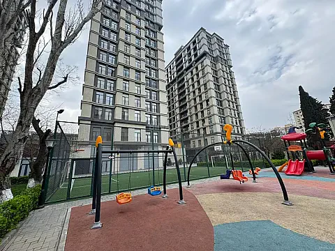 Satılır 2 otaqlı mənzil 90 m²
