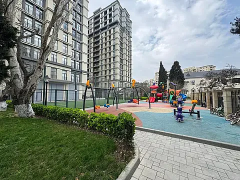 Satılır 2 otaqlı mənzil 90 m²