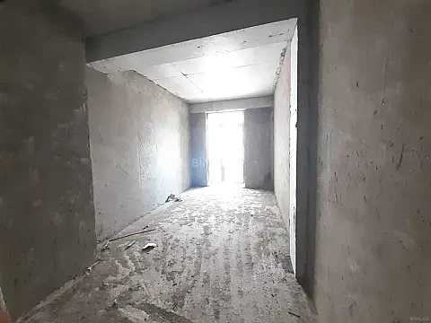 Satılır 3 otaqlı mənzil 144 m²