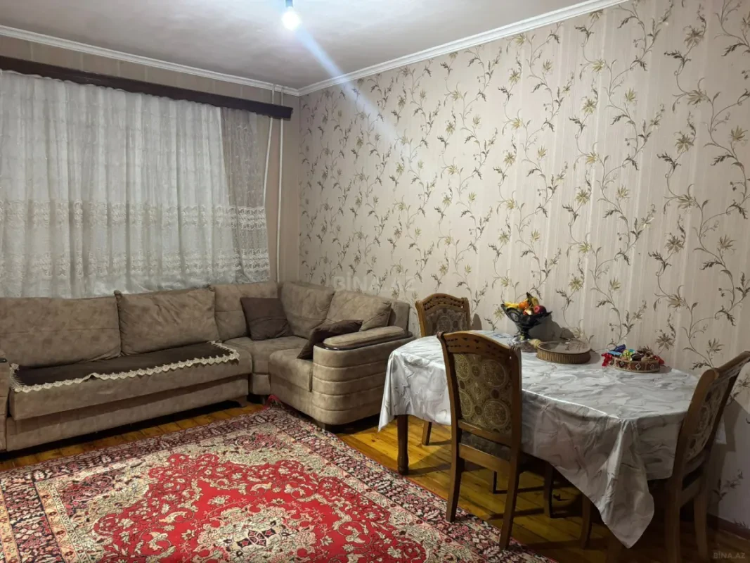 Satılır 2 otaqlı mənzil 55 m²