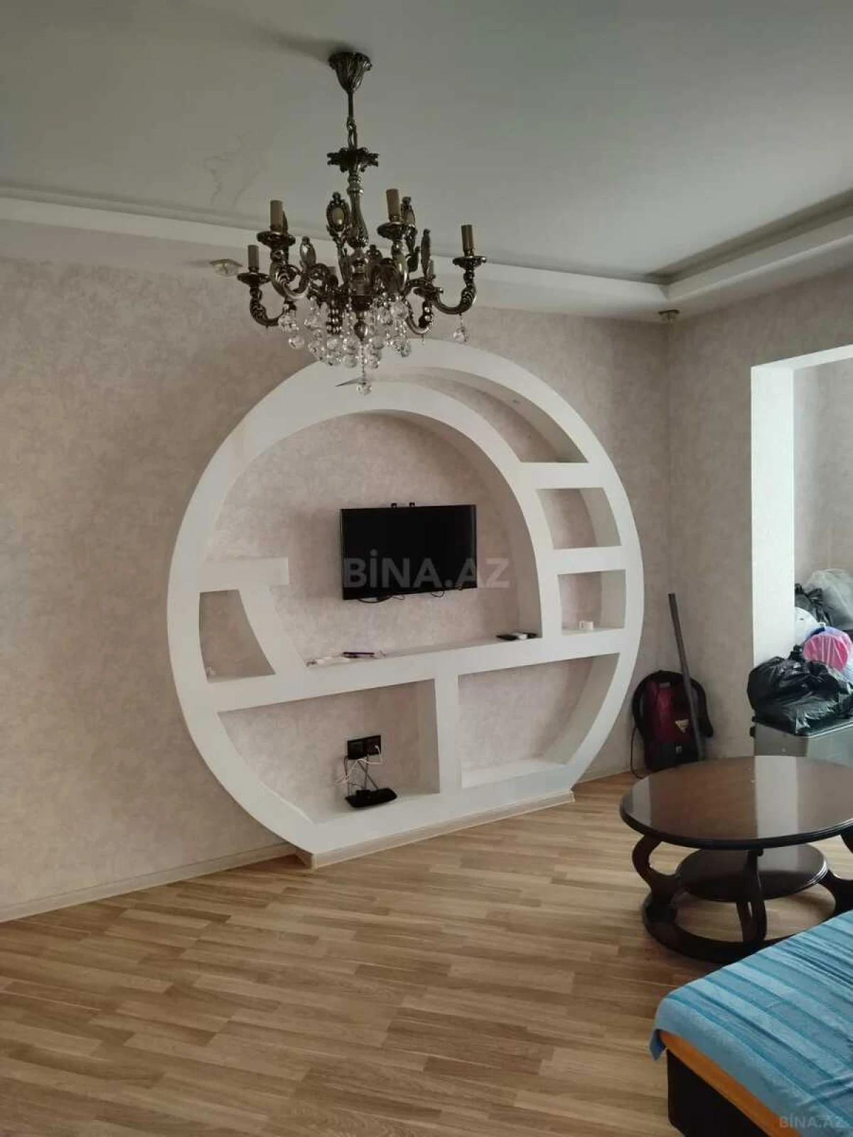 Kirayə verilir 2 otaqlı mənzil 70 m²