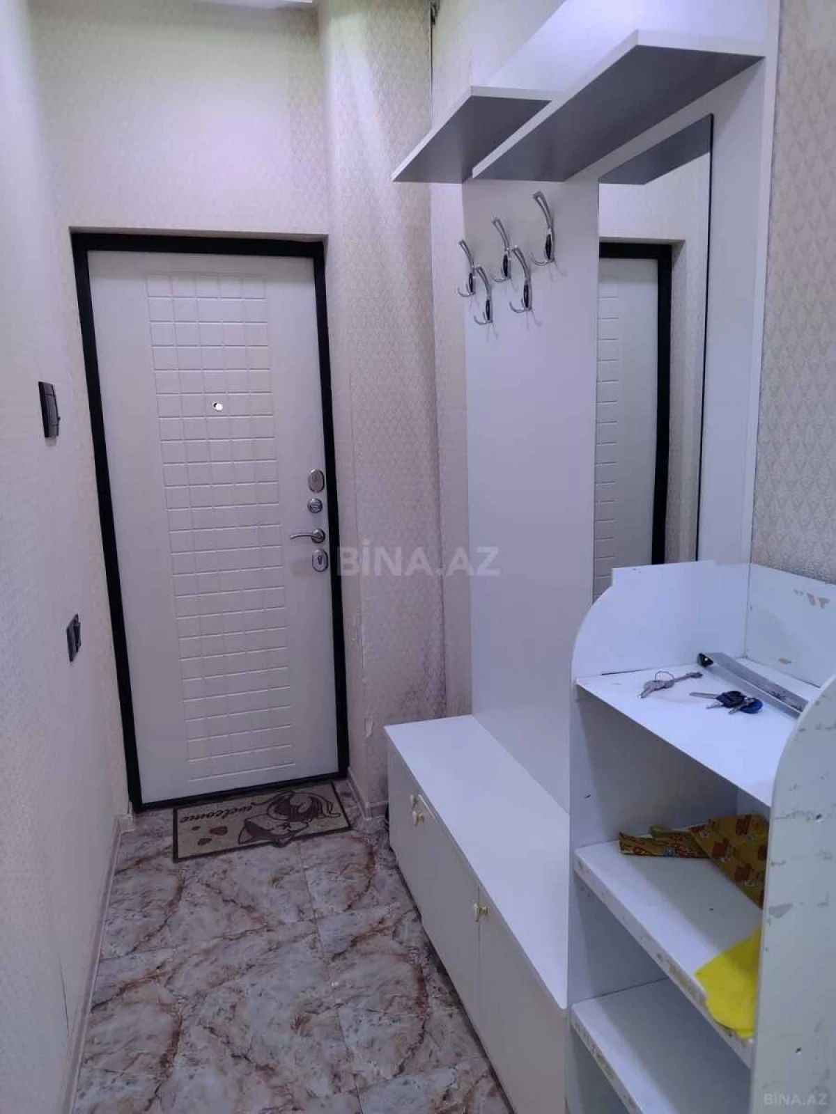 Kirayə verilir 2 otaqlı mənzil 70 m²